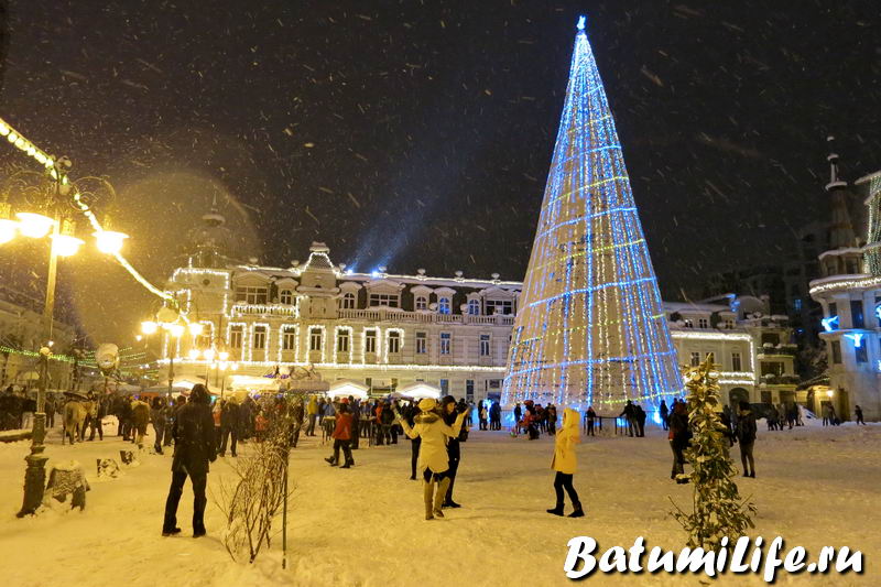 Поздравление с Новым Годом от BatumiLife