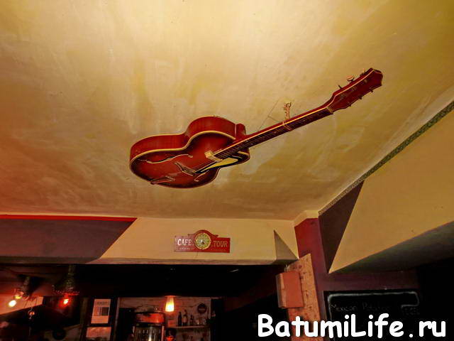 kafe-bar Batumi