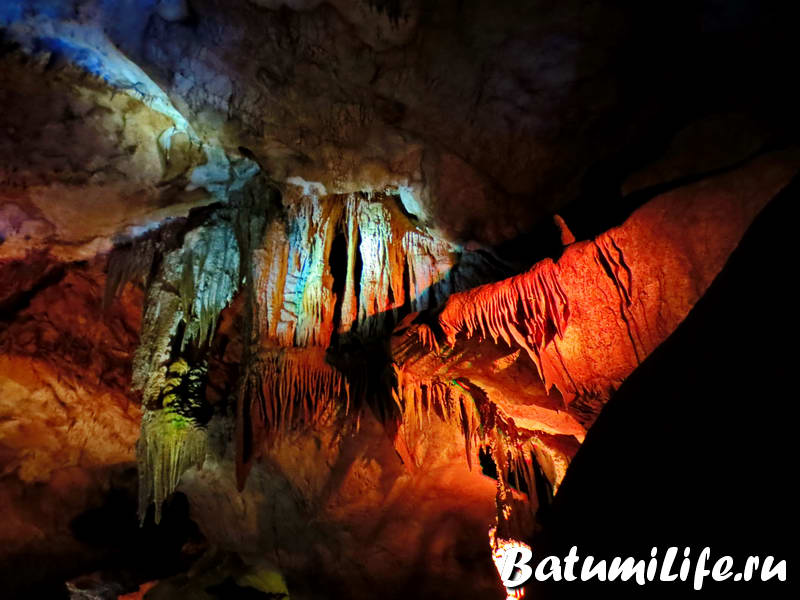 Экскурсия в Мартвильский каньон и пещеру Прометея из Батуми