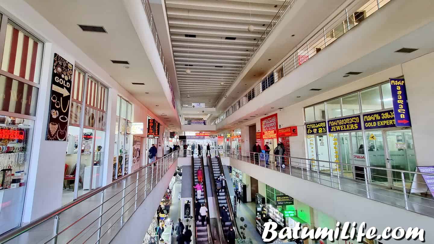 Торговый центр Batumi Plaza