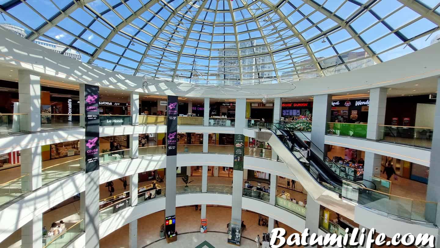 Торговый центр Grand Mall в Батуми